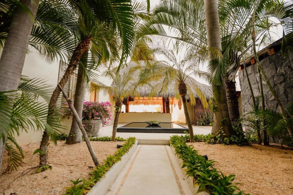 Dream Villa With Private Beach And Catering زيهواتانيجو المظهر الخارجي الصورة